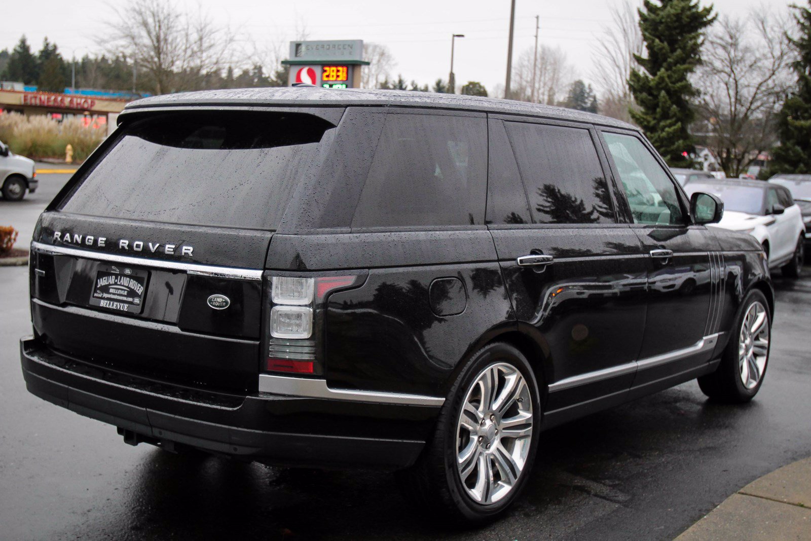 Range rover black