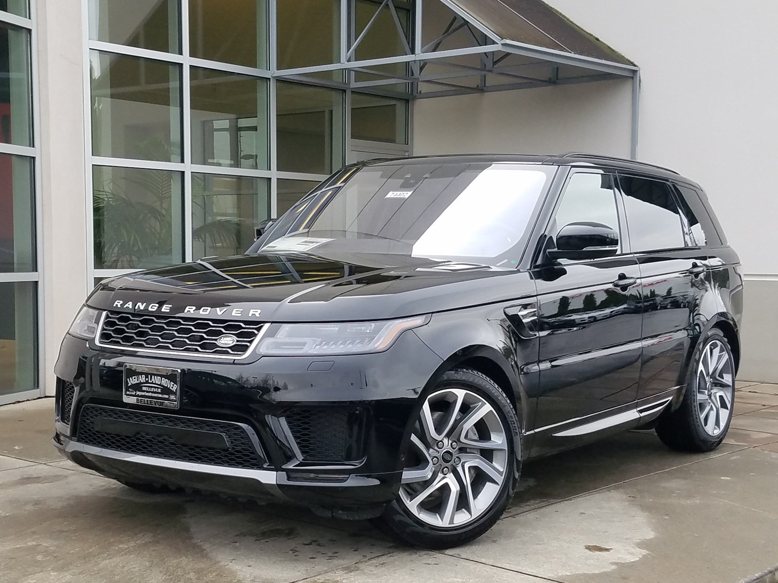 Range sport 2019. Land Rover range Rover Sport 2019. Range Rover Sport 2019 черный. Range Rover Sport HSE. Range Rover Sport HSE 2020.